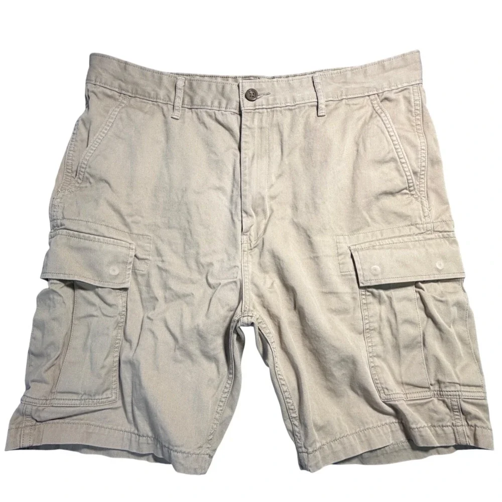 Levi Strauss Mens Cargo Shorts Tan Khaki Cotton Twill 6-Pocket Size 36 x9 Inseam